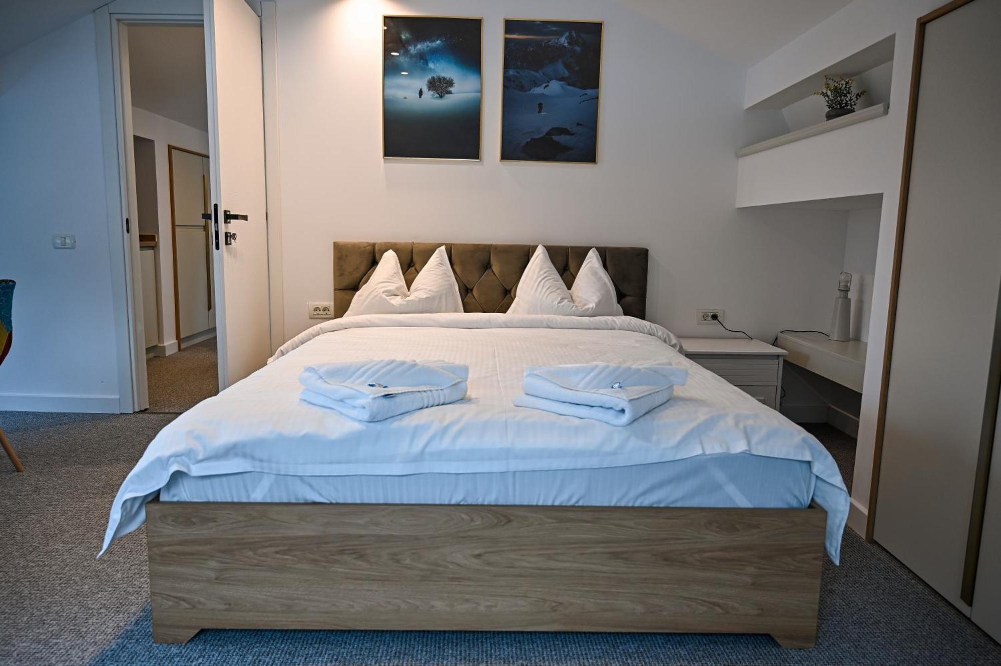Camere De Inchiriat Igloo プレデアル エクステリア 写真
